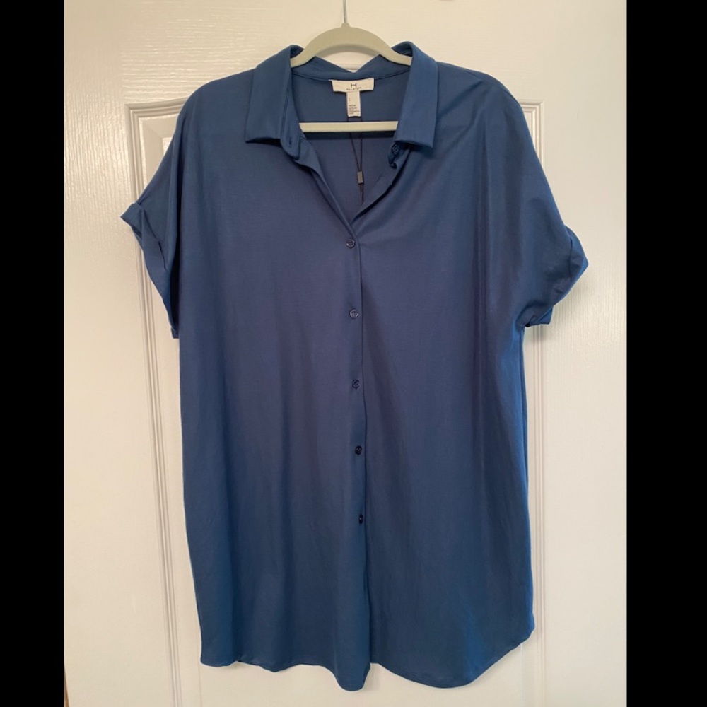 NWT Halston shirt, size Large